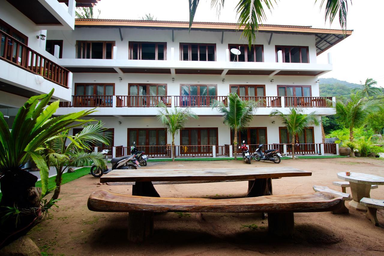 The One Hotel Koh Tao Exterior photo